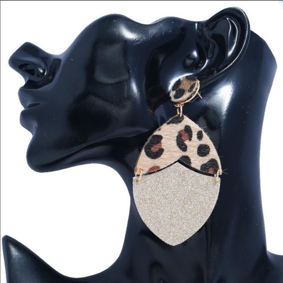 Navy leopard print glittery drop earrings! - Picture 2 of 2